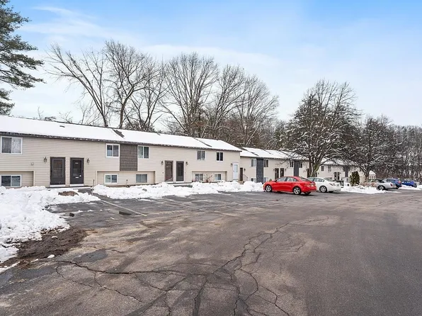 905 Mammoth Road #4, Manchester, NH 03104