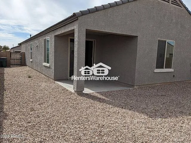 820 W Nova Pl — Photo 15