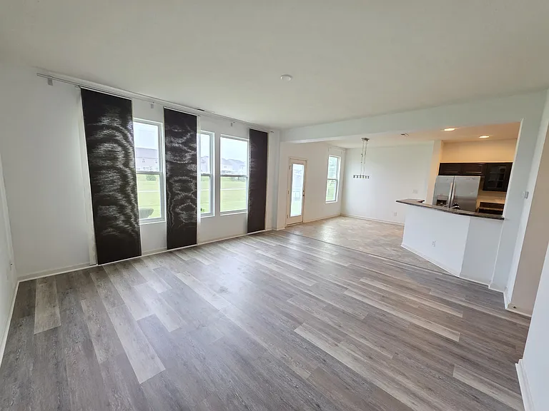 2393 Shadow Bend Dr — Photo 20