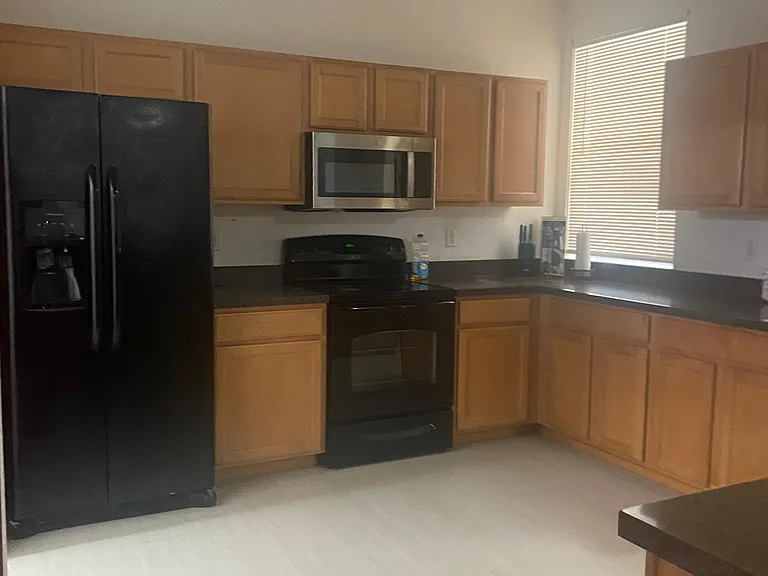 6716 Mott Ave — Photo 5