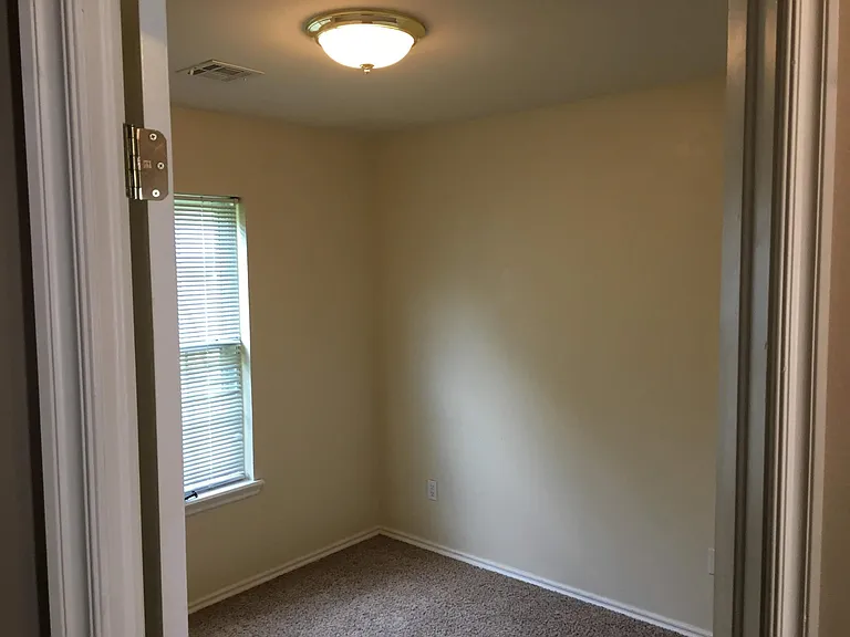 bedroom 3 back right