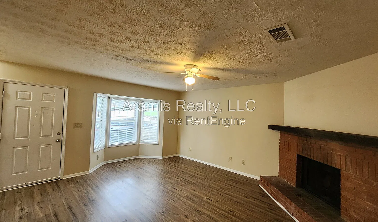 2 bed, 2.5 bath, 1280 sqft, $1,450 — Photo 4