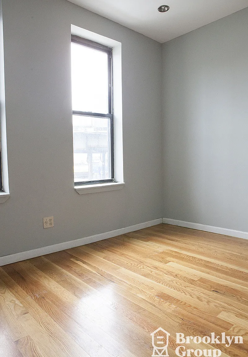 347 Linden Street — Photo 3
