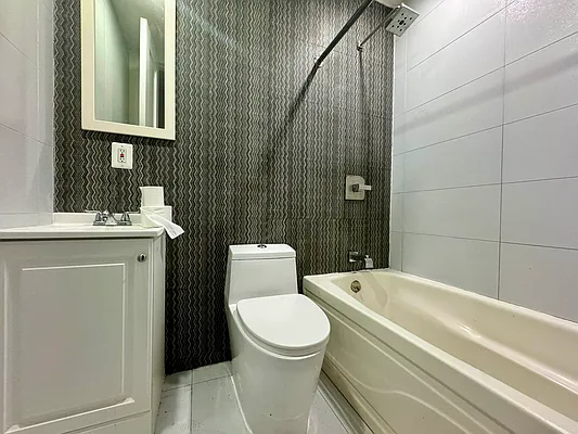 Rented by Elmord Management LLC | media 7