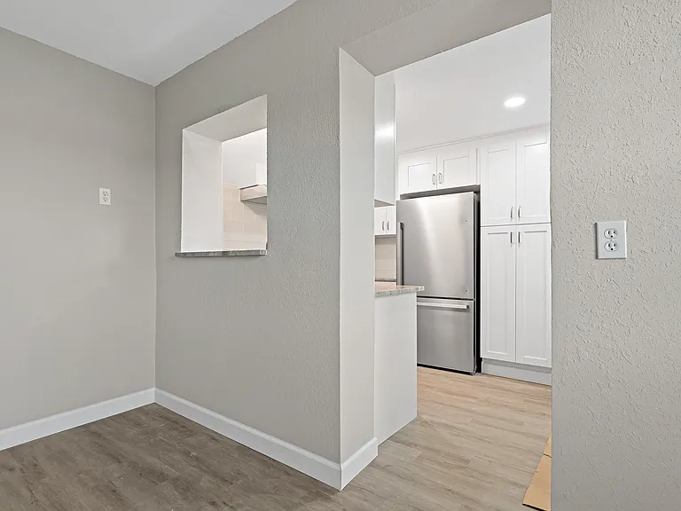 8441 Bayshore Dr #B — Photo 16