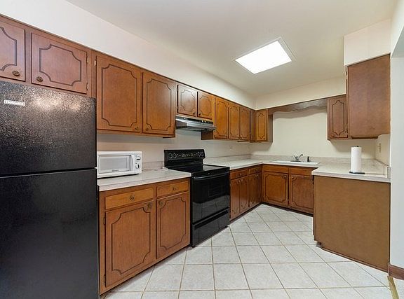 4th image of 4250 Saratoga Ave APT 115