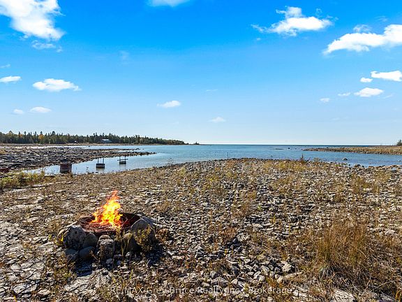 2nd image of 948 Dorcas Bay Rd