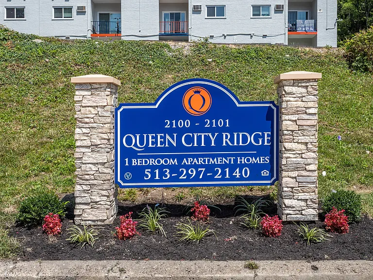 2100 Queen City Ave #207 — Photo 1