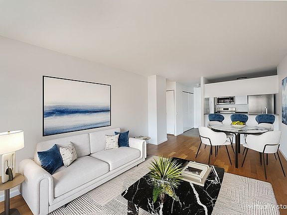 2nd image of 250 W 90th St APT 16J