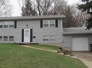 1723 N Bell St, Bismarck, ND 58501