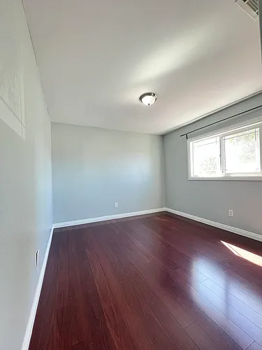 5731 Castle Dr #3 Photo 1