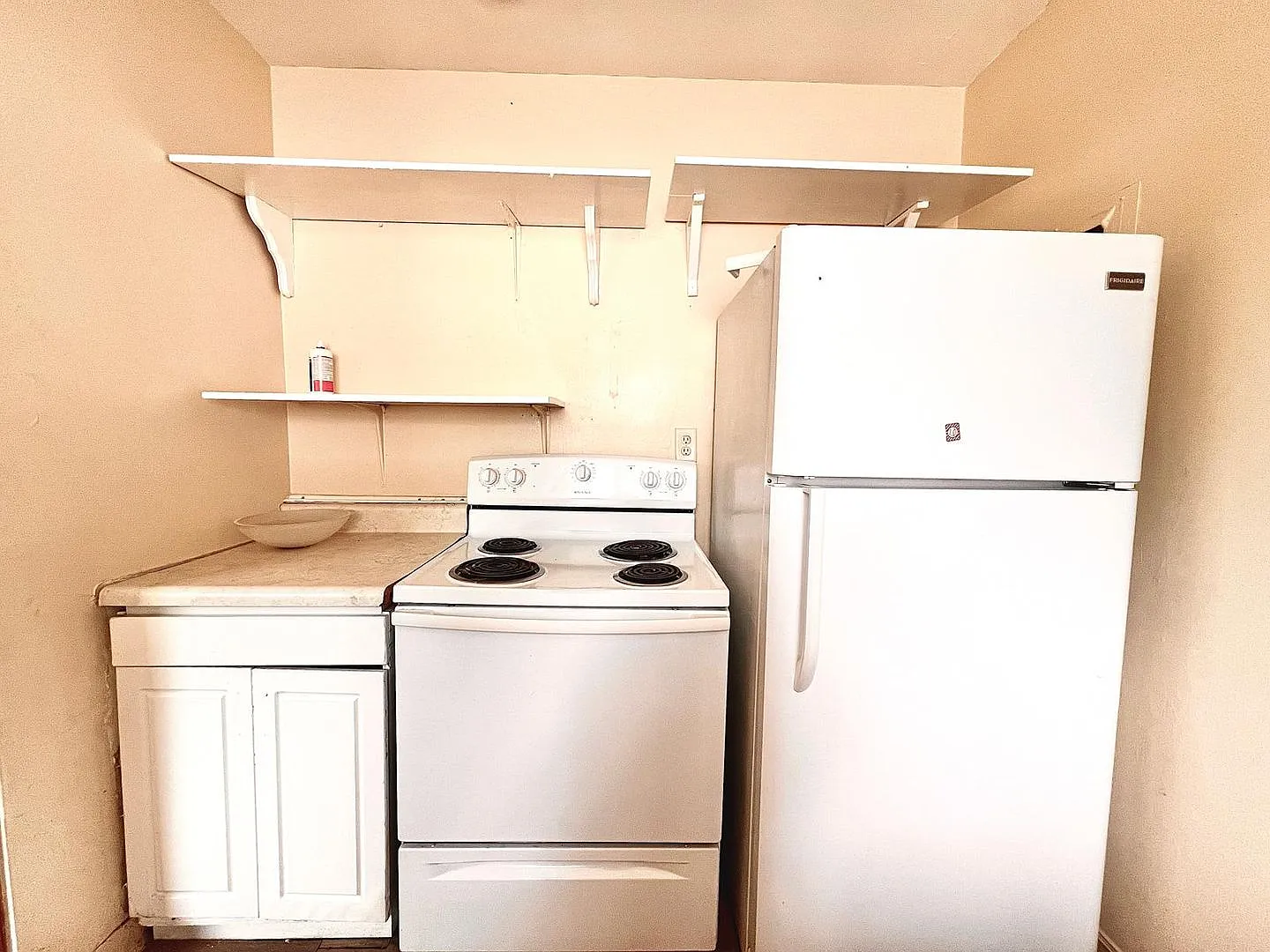2530 Pleasant — Photo 4