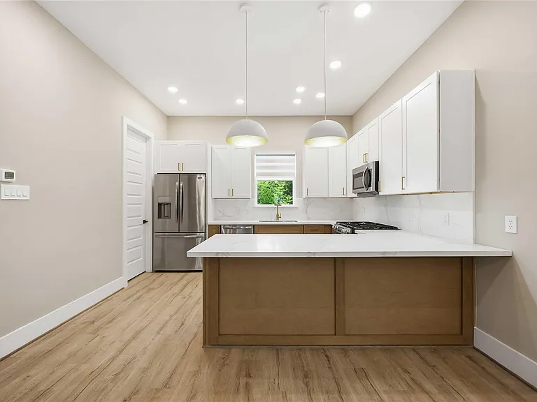 4013 Griggs Rd #B — Photo 10