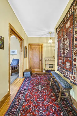 Sold by Mont Sky Real Estate | media 8