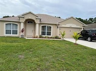 5531 NW Whitecap Rd, Port Saint Lucie, FL 34986