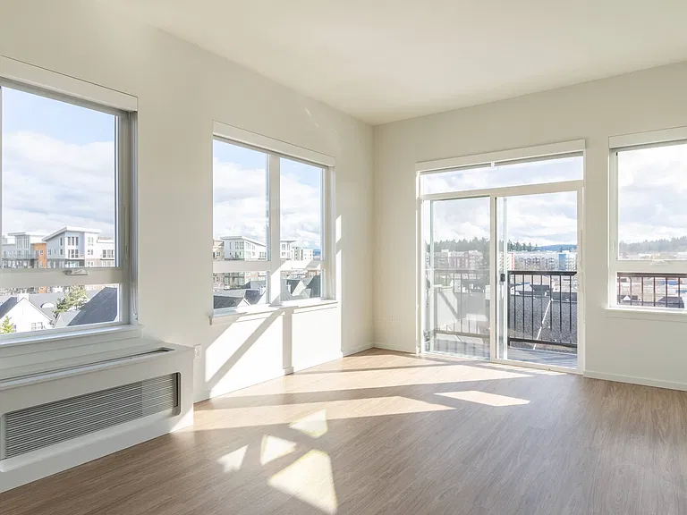 Make your pick today from our collection of studio, one-, and two-bedroom layouts with loft and townhome options. Private balconies available in some homes.*