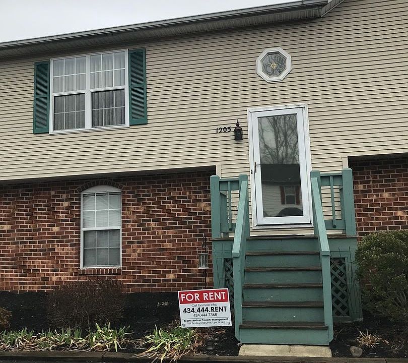 1st image of 1203 Goose Meadow Dr