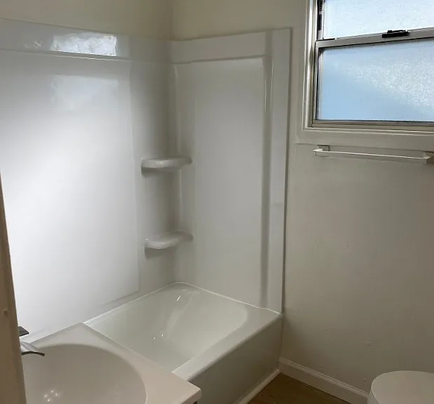 1140 Broadway St — Photo 15