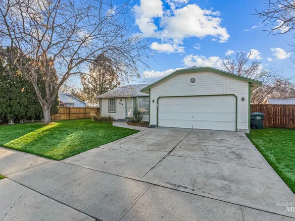 489 E Easy St, Kuna, ID 83634
