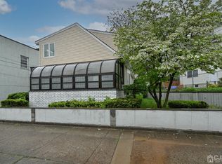 383 Paterson Ave, East Rutherford, NJ 07073