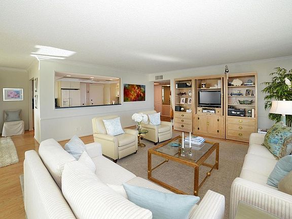 Home For Sale In Sabal Shores