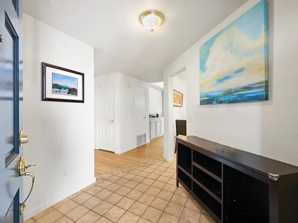 2111 Stonefield Lane, Santa Rosa, CA 95403
