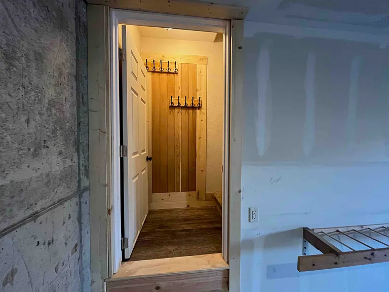 511 N Aspen St — Photo 38