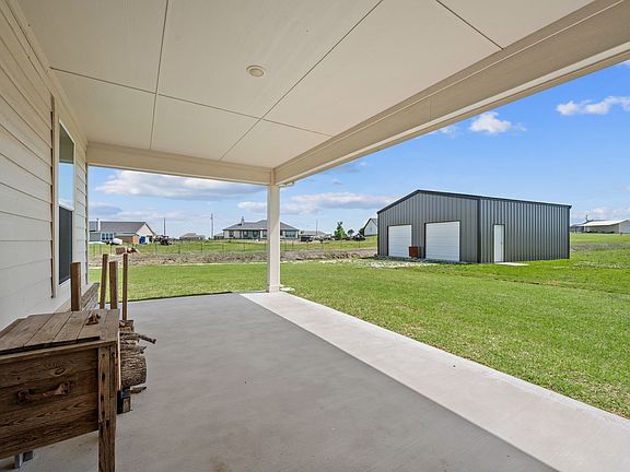 3rd image of 120 Croft Ct