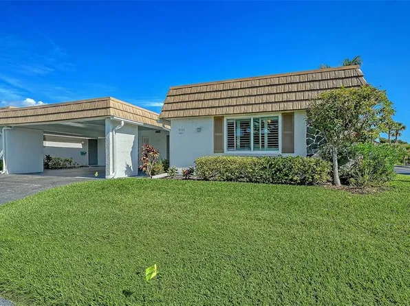 2657 Riverbluff Pkwy #V-122, Sarasota, FL 34231