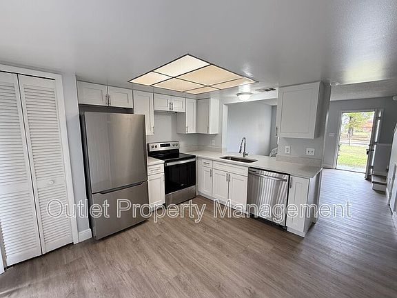 4th image of 12034 Tift Cir #12038TIF
