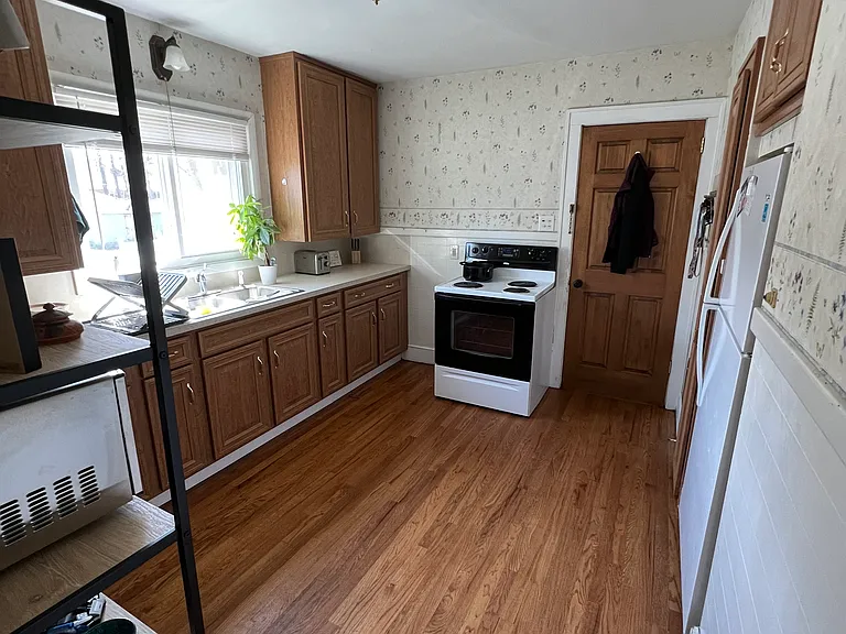 412 Massachusetts Ave — Photo 12