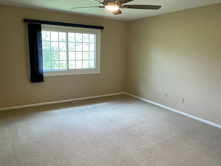 1425 Vondelpark Dr — Photo 11