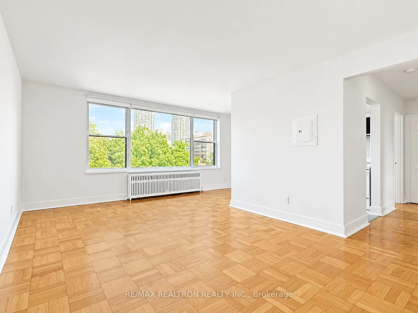 1 bed, $2,350 — Photo 2