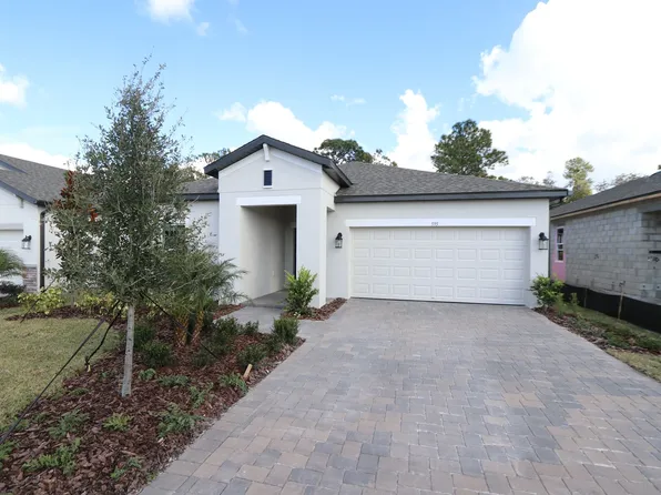 595 Hillshire Pl, Spring Hill, FL 34609