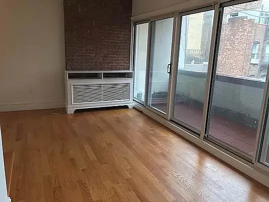 Rented by CitySites Real Estate Group | media 3