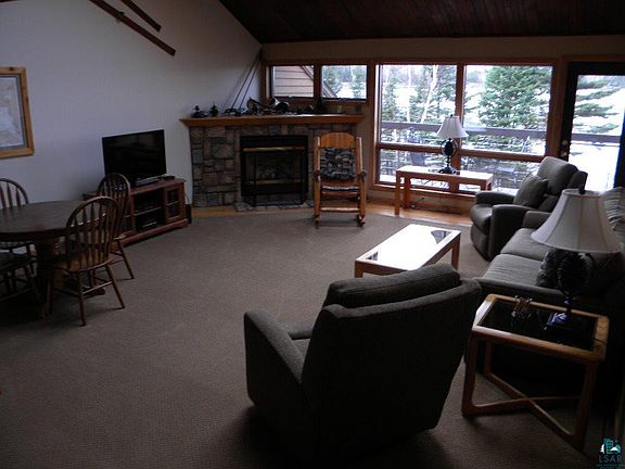 2nd image of 1540 #17 Superior Shores Unit 17 1/8 share 5