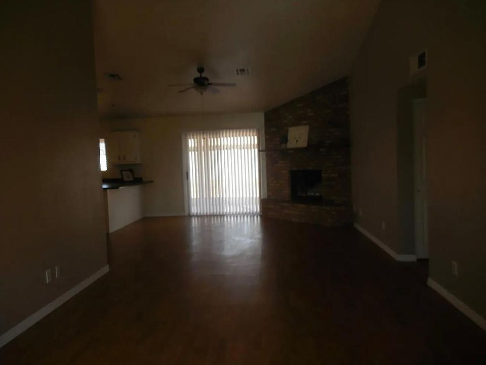 1st image of 210 W San Pedro Ave