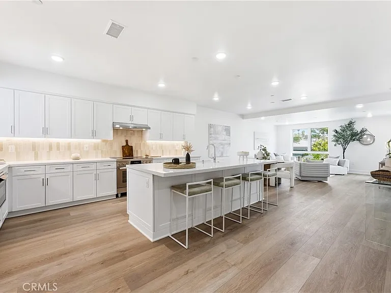 24722 Del Prado Prado #304 — Photo 14