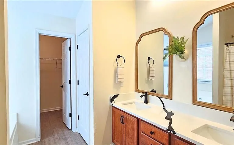 1281 Key Manor Ln — Photo 7