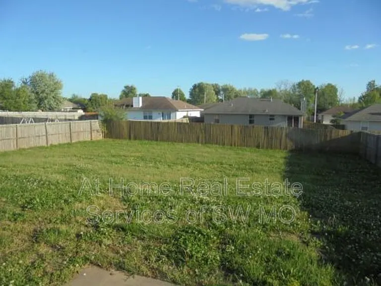 3724 W Ridgeway St — Photo 10