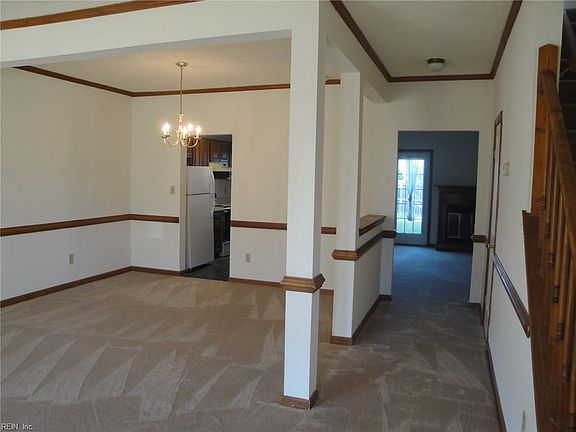 3rd image of 4214 Minnard Ct