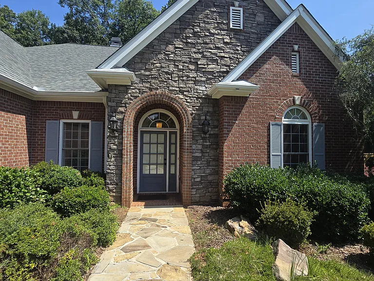 5935 Lake Oak Lndg — Photo 37