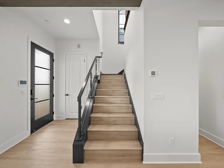 1100 Molara Ln #1100 — Photo 11