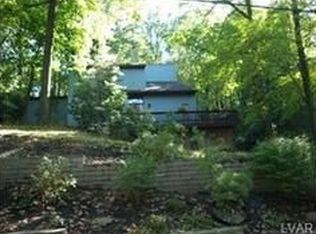 436 N Pine Top Pl, Bethlehem, PA 18017