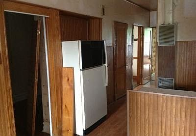 5th image of 3110 S Lawndale Ave