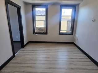 122 Wade St #8, Jersey City, NJ 07305