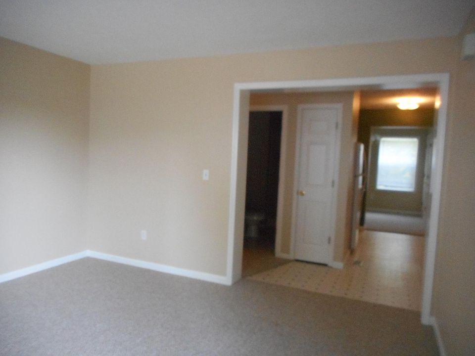 2nd image of 7701 Overlook Dr