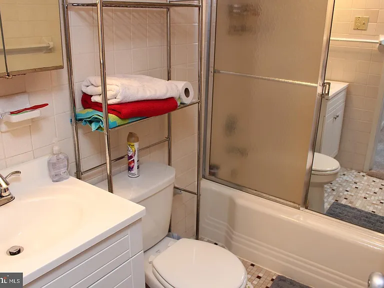 1030 E Lancaster Ave #1021 — Photo 24