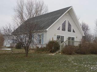 6180 W Sanilac Rd, Vassar, MI 48768