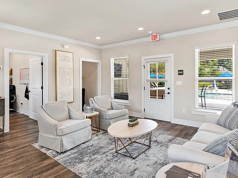 Oak Grove Townhomes WT — Photo 8
